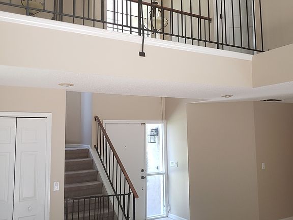 2nd image of 1142 Oday Dr
