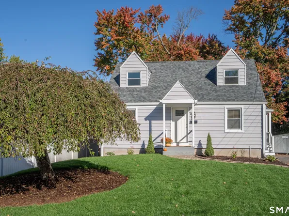 16 Kenlock Street, Newington, CT 06111