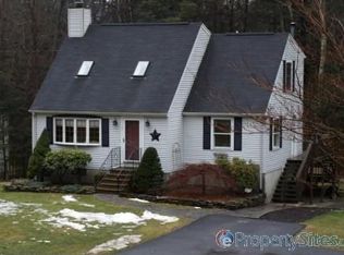 48 Hollywood Dr, Charlton, MA 01507