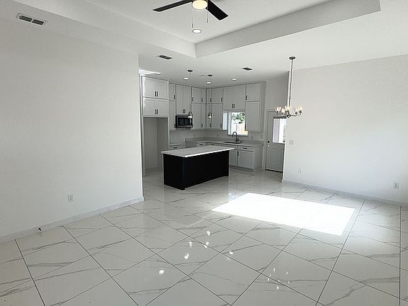 3rd image of 1992 Baja Cir