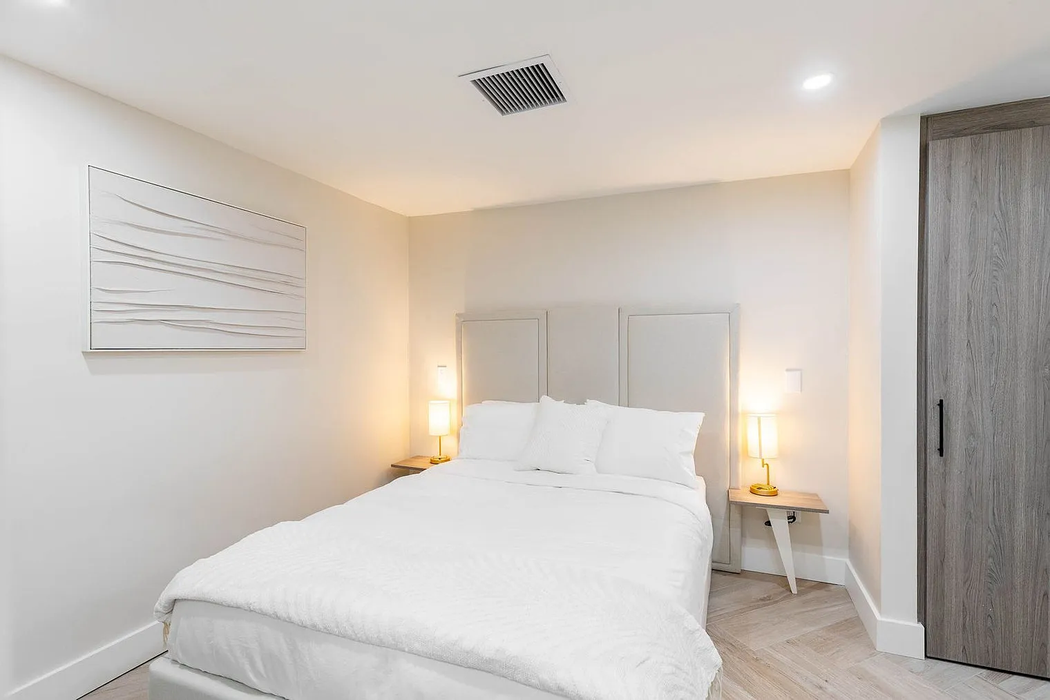 1 bed, 1.0 bath, $5,514 — Photo 1