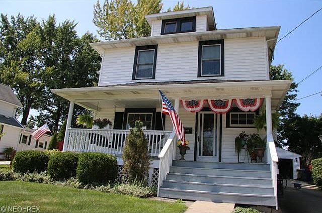1st image of 2384 6th St