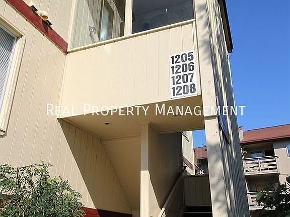 2nd image of 2400 Sentry Dr APT 1205