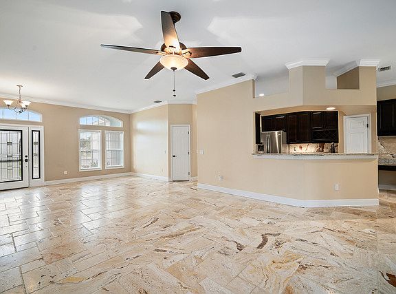 5th image of 27616 Sora Blvd