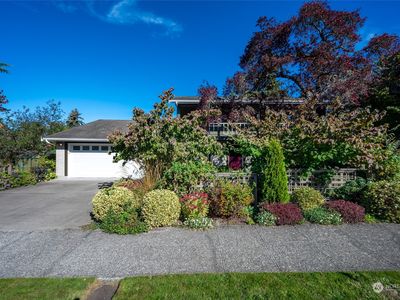 4006 NE 98th Street, Seattle, WA, 98115