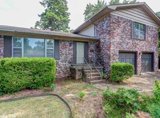 28 Warwick Rd, Little Rock, AR 72205