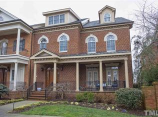 208 Oval Park Pl, Chapel Hill, NC 27517