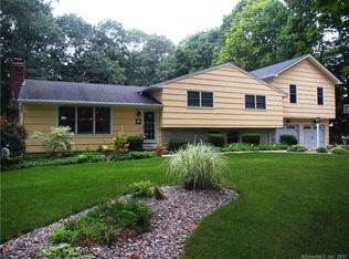 115 Ridge Rd, Madison, CT 06443