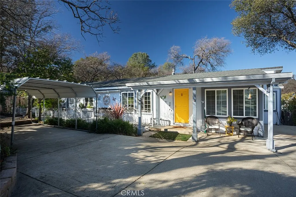 14 Aqua Ct photo 1