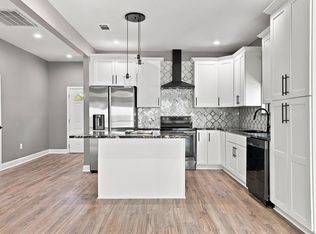 705 E Austin St, Paris, TX 75460