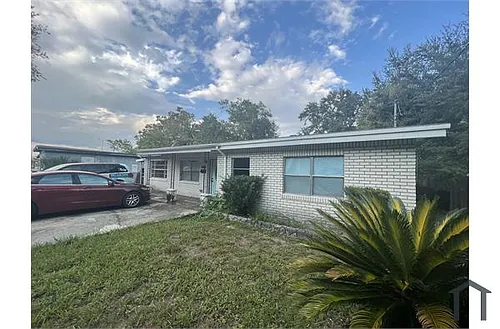 4731 E Castlewood Dr Photo 1