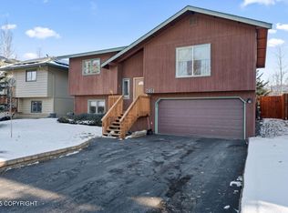 7851 Casey Cir, Anchorage, AK 99507