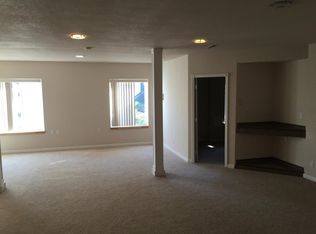 8900 Mount Hood Ave, Vancouver, WA 98664