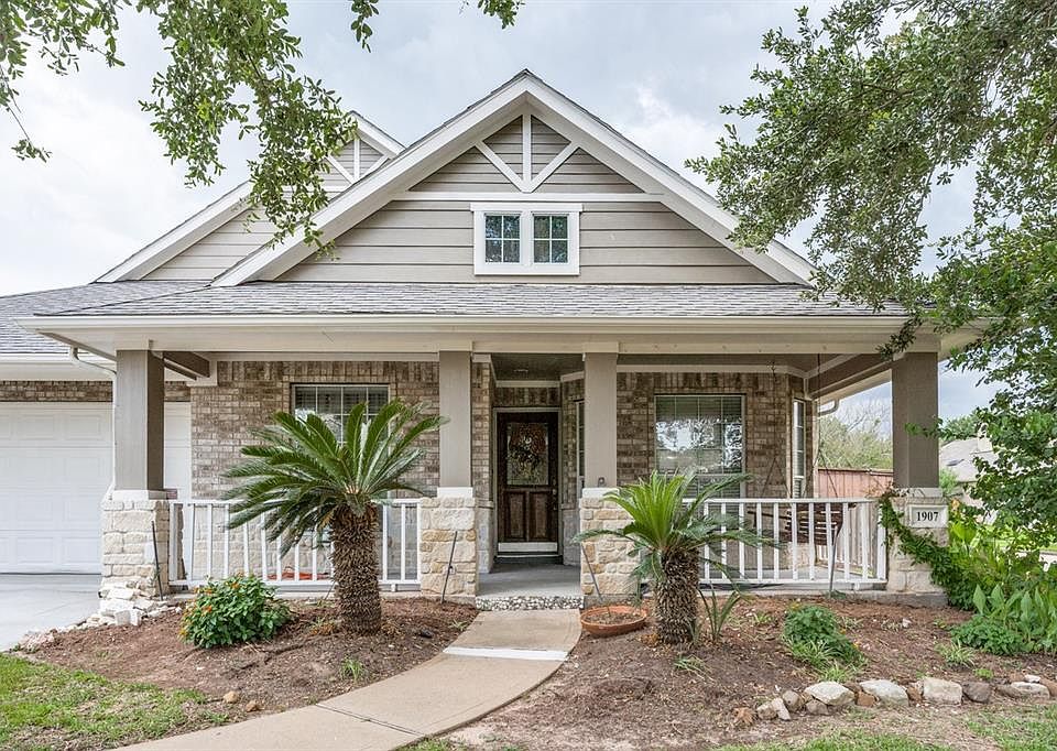 1st image of 1907 Lavender Field Drive