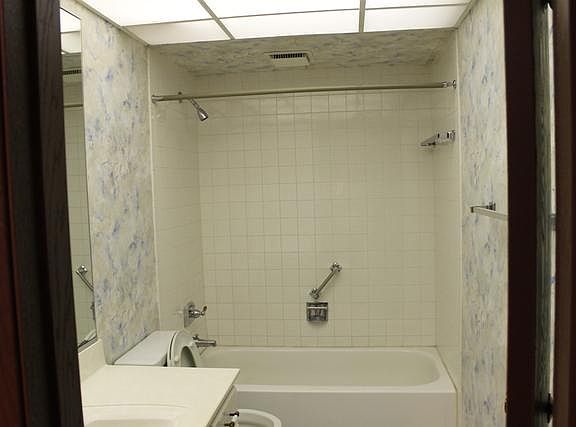 2nd image of 350 Plum Creek Dr APT 403-1