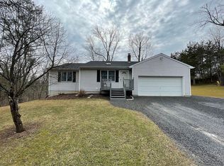 35 Edgemere Hill Rd, Catskill, NY 12414