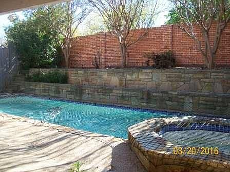 3rd image of 2925 Waterford Dr