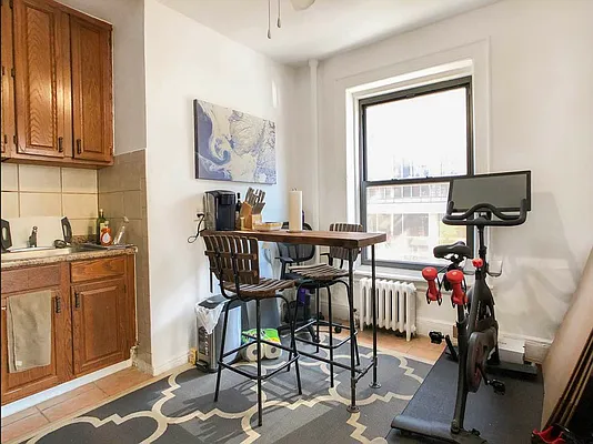 Rented by City Connections Realty | media 13