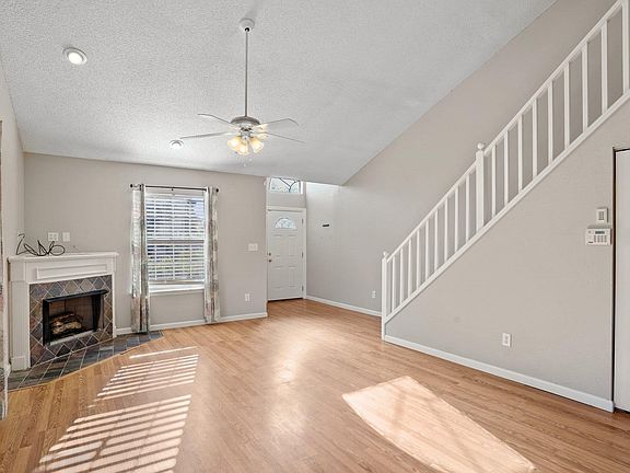 5th image of 2431 Needle Palm Way