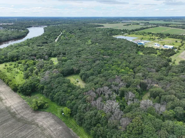 106th St SE, Clear Lake, MN 55319