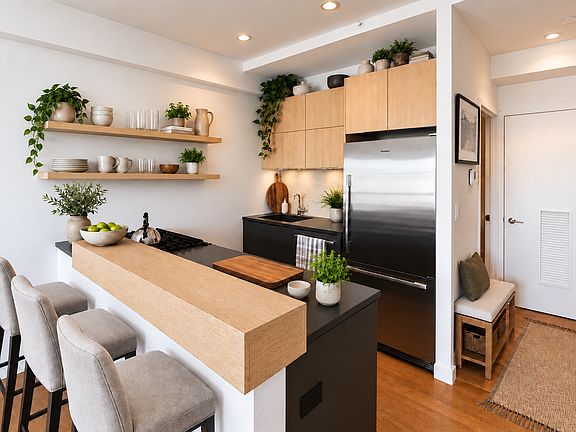 2nd image of 500 Sterling Pl APT 3J