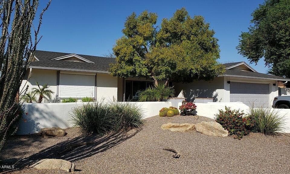 1st image of 13612 N 52nd St