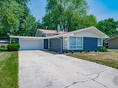 325 Tamarack Ave, Naperville, IL, 60540