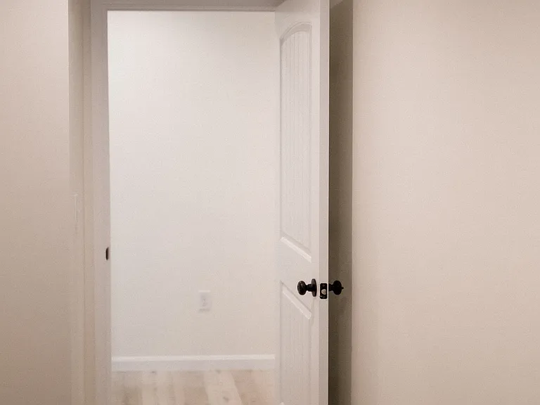 520 N Porter St — Photo 15