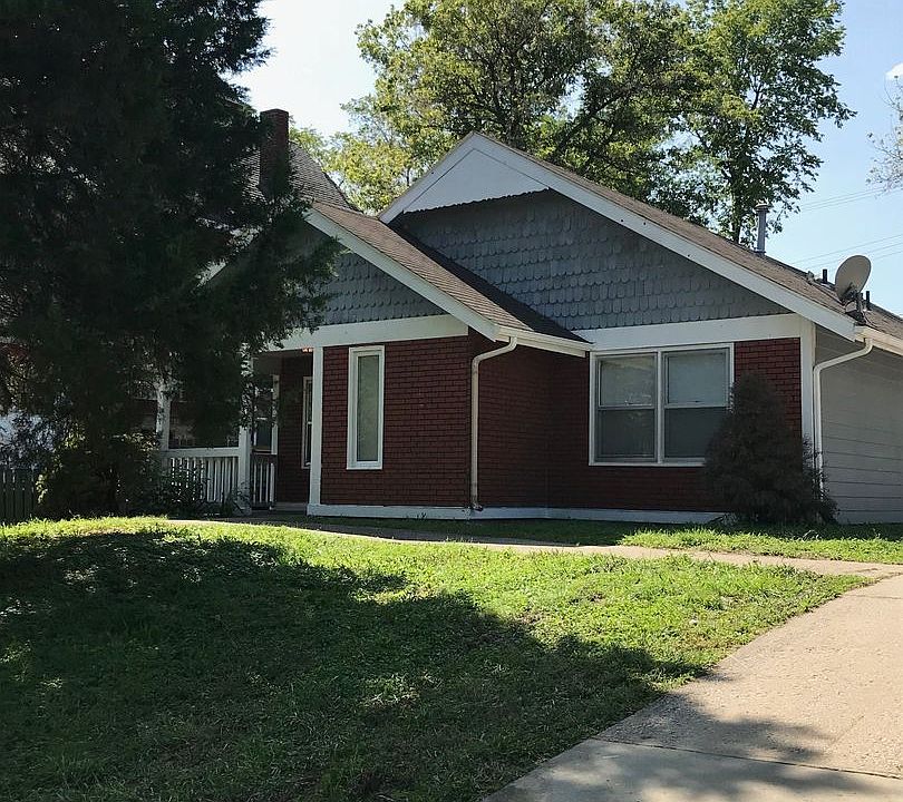 1st image of 3324 Flora Ave