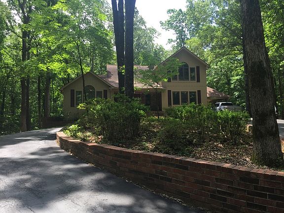 2nd image of 108 Shagbark Dr