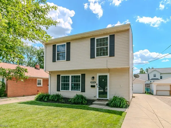 32976 Edward Ave, Eastlake, OH 44095