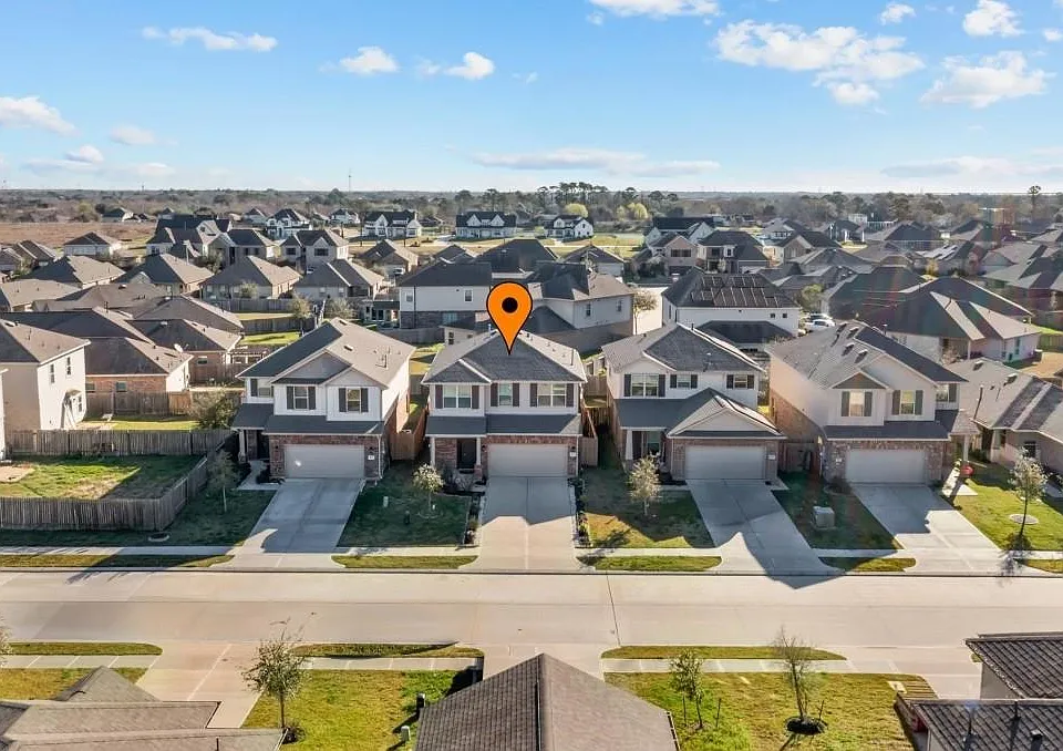 4203 W Bayou Maison Cir