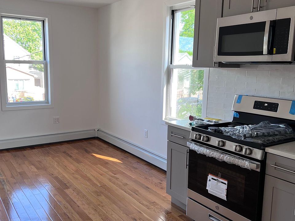 1st image of 119-80 130th St Floor 2