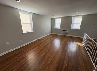 3 S Manor Rd APT B, Broomall, PA 19008