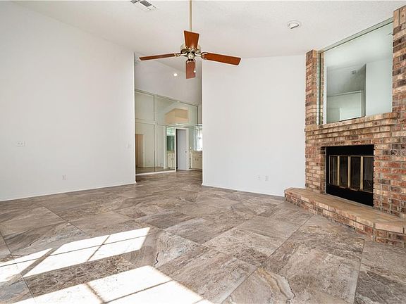 4th image of 3384 Windy Wood Dr