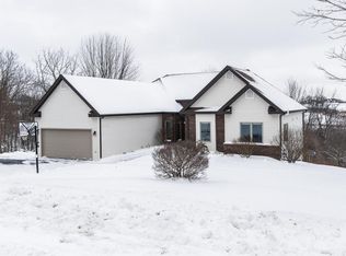 W4973 McLaren Rd, La Crosse, WI 54601
