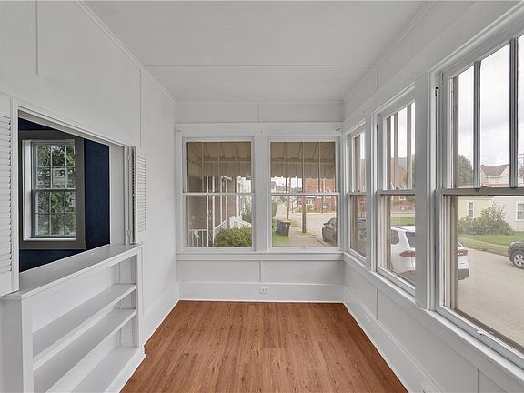 4th image of 30 Avenue B