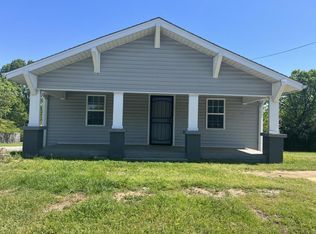 106 Penn Pl, Greensboro, NC 27405
