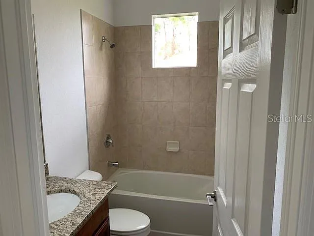 1455 Harbell St — Photo 9