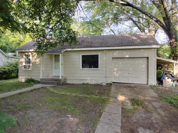 1221 Brook St, Lawrence, KS 66044