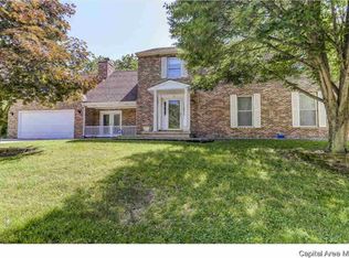 2 Brighton Rd, Springfield, IL 62702