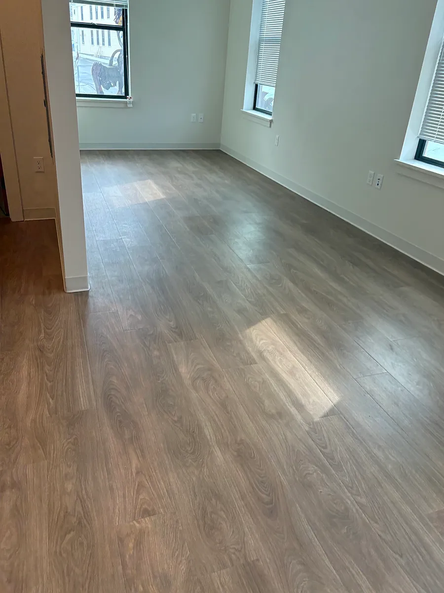 Building Photo - River Bend Apartments