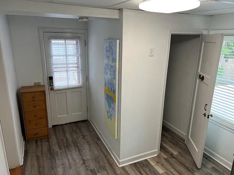 2388 W Lawn Ave #3 — Photo 8