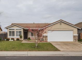 8428 Zinnia Way, Elk Grove, CA