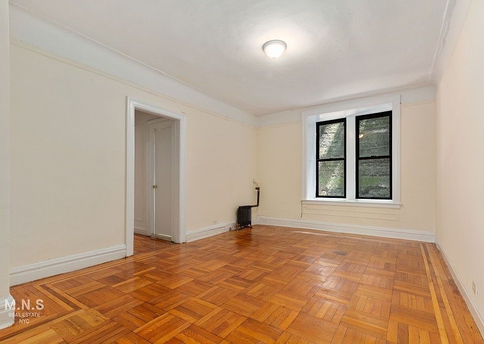 1st image of 11 Seaman Ave #Cc