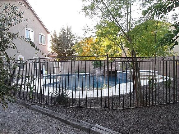 metal pool fence from citrus