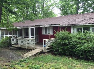 14 Possum Hollow Trl, Gerrardstown, WV 25420