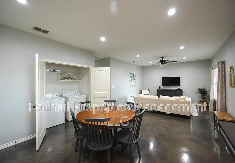 14221 County Road 452 #1 — Photo 3