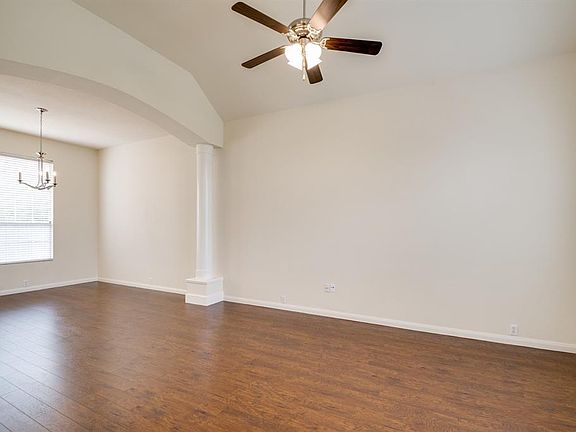 3rd image of 3611 Canyon View Ct
