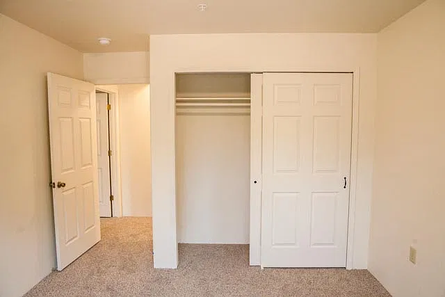 2 bed, 1200 sqft, $1,995 — Photo 3